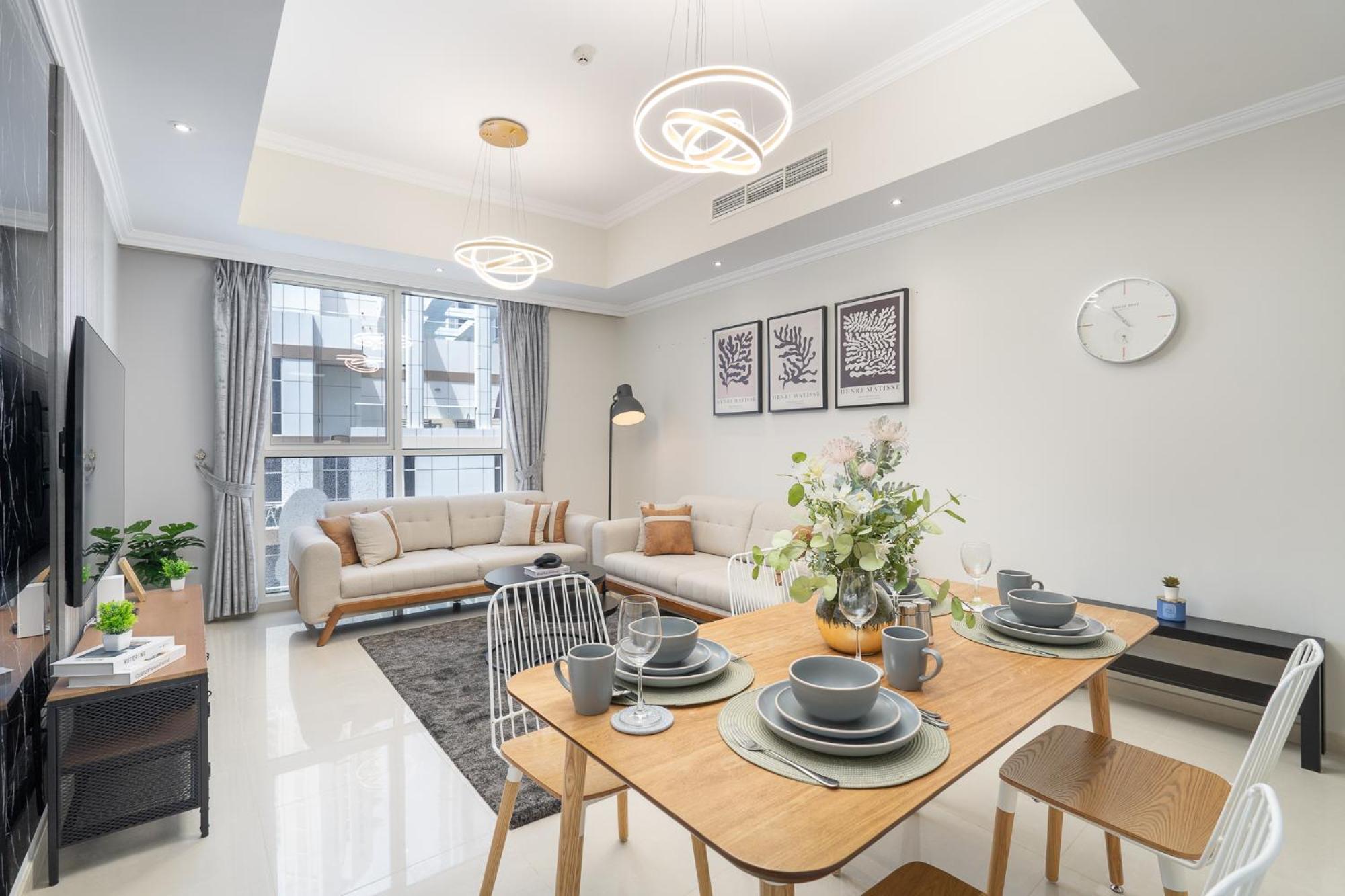 Heaven Crest Vacation Homes Downtown - Studio And 1 Bedroom Suites 2 Minute Walk To Dubai Mall And Burj Khalifa Exterior photo