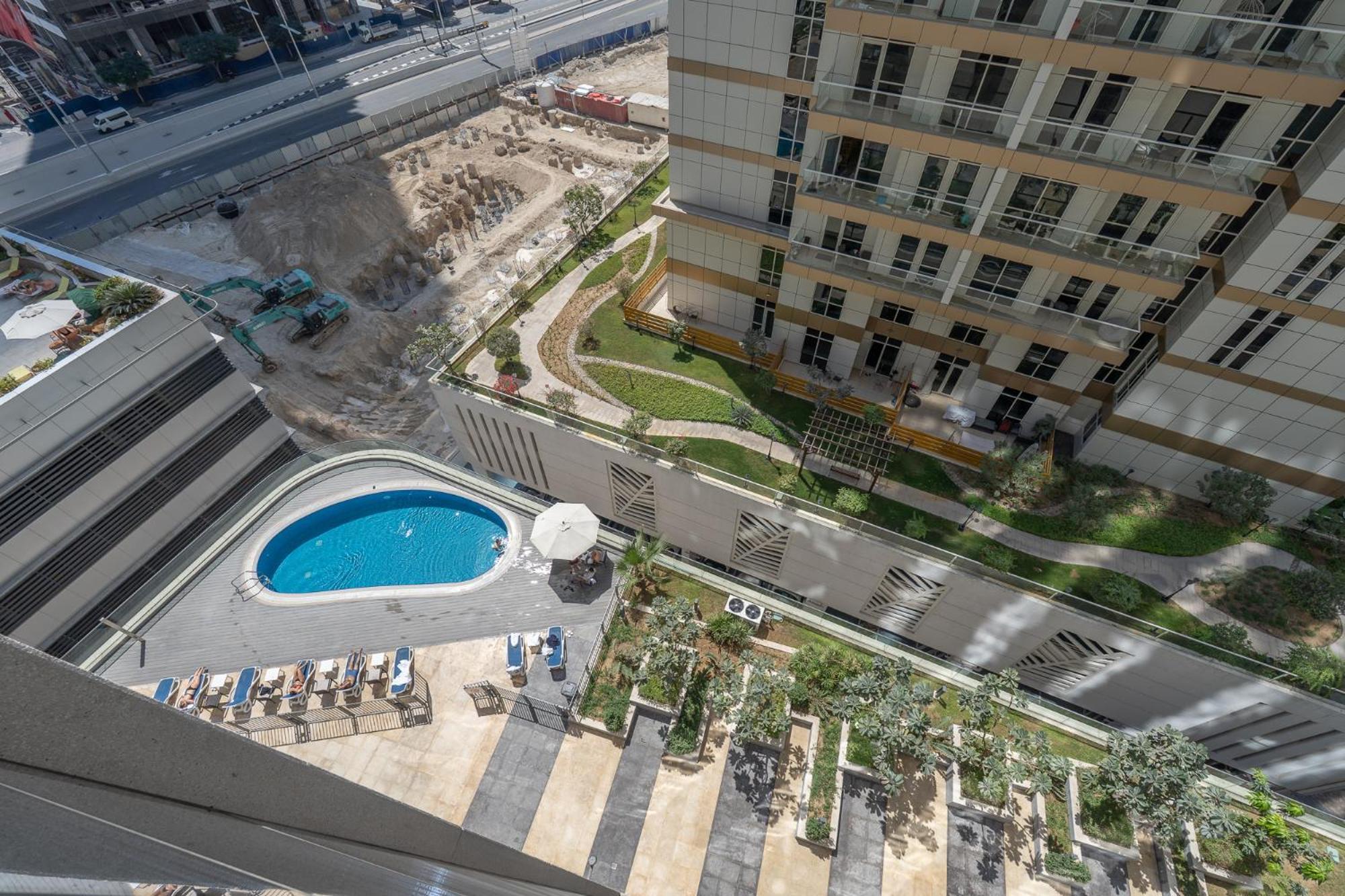 Heaven Crest Vacation Homes Downtown - Studio And 1 Bedroom Suites 2 Minute Walk To Dubai Mall And Burj Khalifa Exterior photo